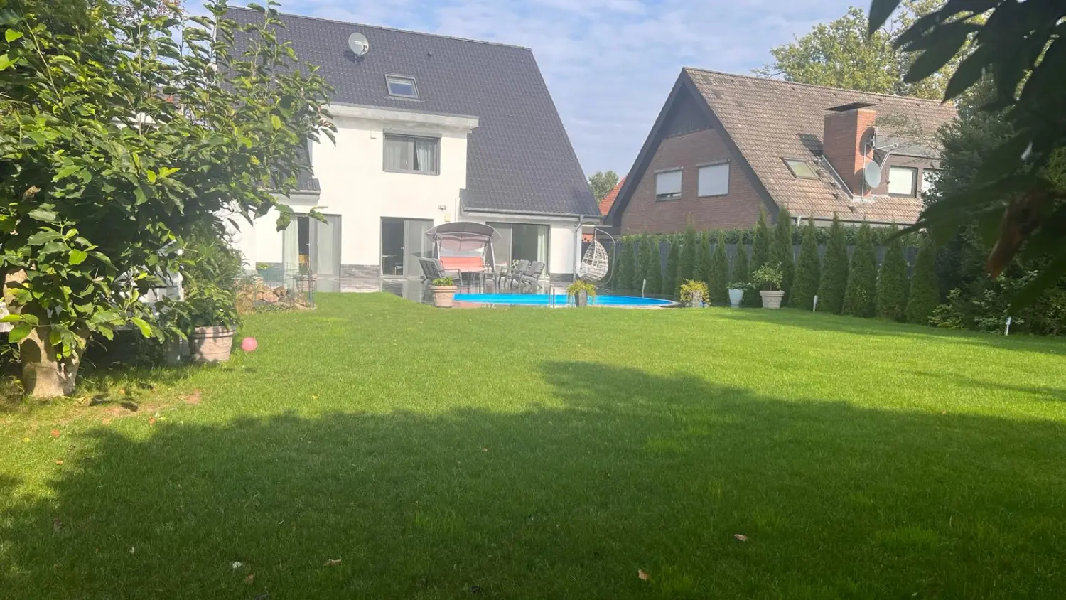 LUXUS-RelaxDays-Apartments Pool