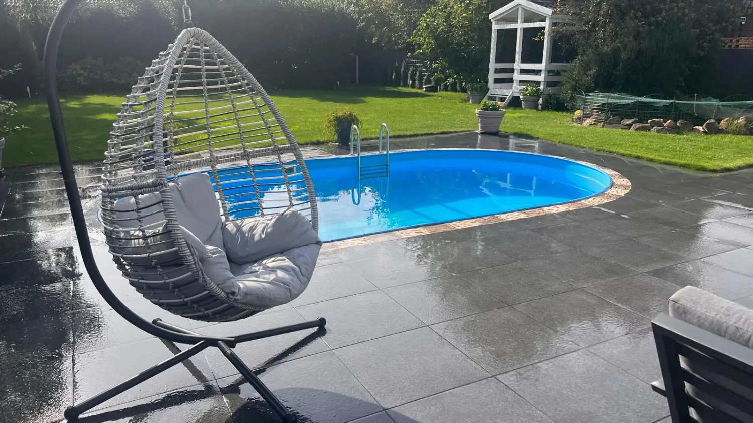 LUXUS-RelaxDays-Apartments Pool